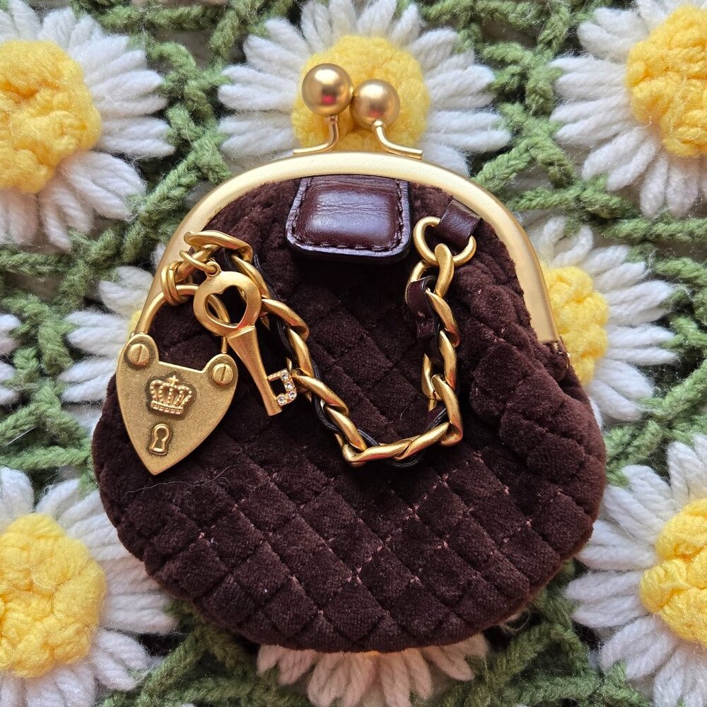 Juicy Couture Quilted Kisslock Pouch